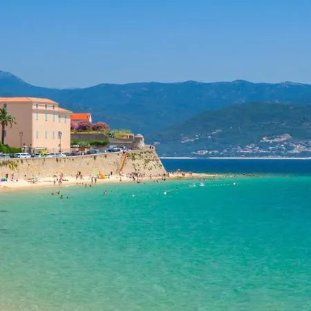 Appartement Grand Rue Piétonne Ajaccio (Corsica)