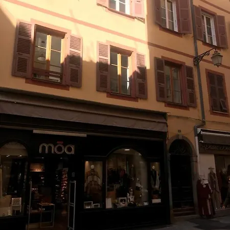 Grand Rue Pietonne شقة أجاكسيو