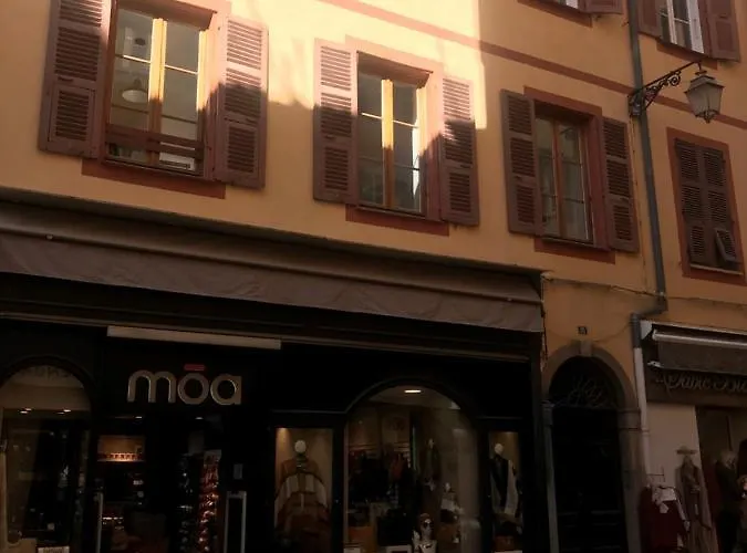 Grand Rue Piétonne Appartement Ajaccio (Corsica)